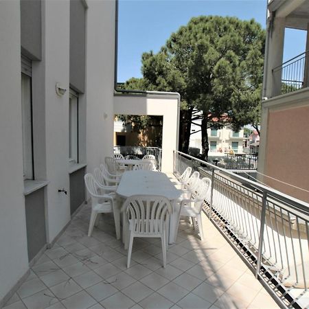 Flavia Apartment Lido di Jesolo Luaran gambar